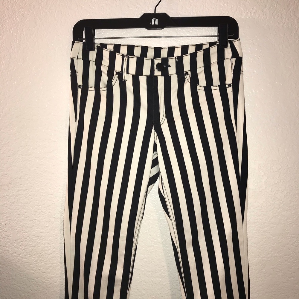 Divided Jeans Black White Stripe Skinny size 8